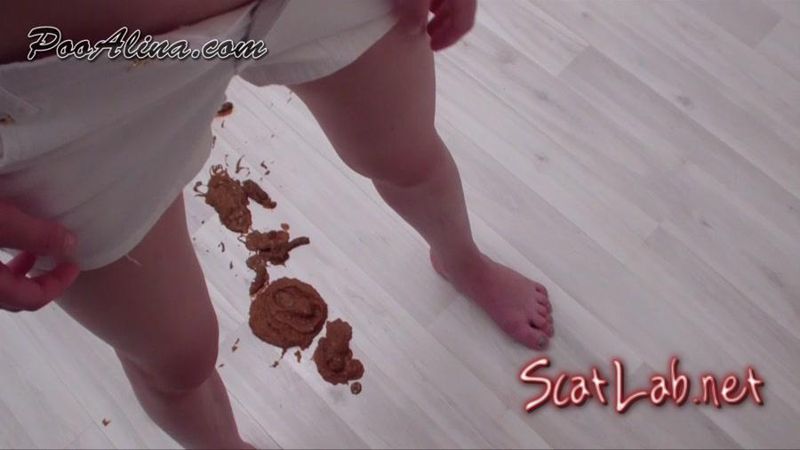 Alina Pooping In White Shorts And Smeared Shit Ass (Pooalina) Pooping Girls / Solo Scat [HD 720p] Shit Smeared