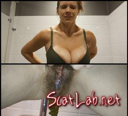 Public Porn Convention Pee and Surprise Poop (Candie Cane) Solo, Milf [FullHD 1080p] Amateur