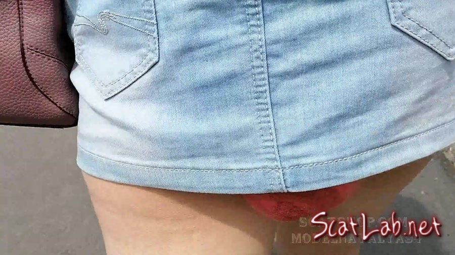 Going to the store, shit in shorts (ModelNatalya94) Scatology, Outdoor [FullHD 1080p] Poop