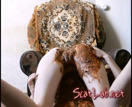 Smeared Top kv Feet and Body of Shit (KassianeArquetti) Big Pile, Dirty, Drink Urine [FullHD 1080p]