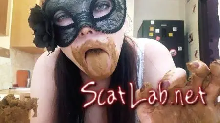 Eat shit on the table (ScatLina) Amateur, Solo [FullHD 1080p] Shitting Ass ScatLab.net