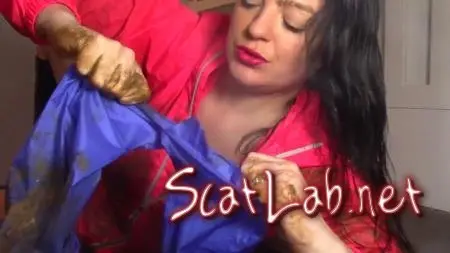Raincoat Scat Destruction (evamarie88) Milf, Scatology [FullHD 1080p] Scat Solo ScatLab.net