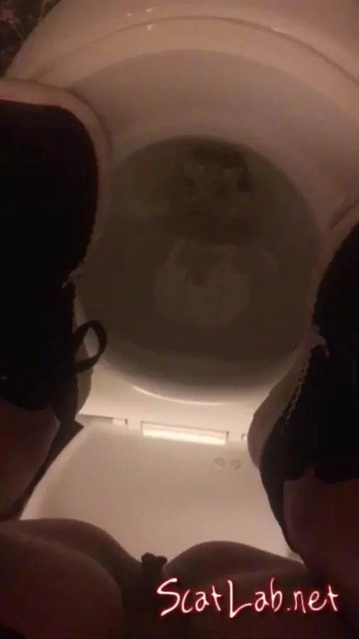 7 days every Pee & Shit AsiaTrip Part 2 (VeganLinda) Extreme, Solo [UltraHD 2K] Defecation