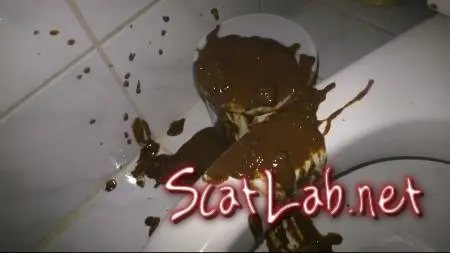 A diarrhea everywhere (HotDirtyIvone) Shit, Amateur [FullHD 1080p] Diarrhea