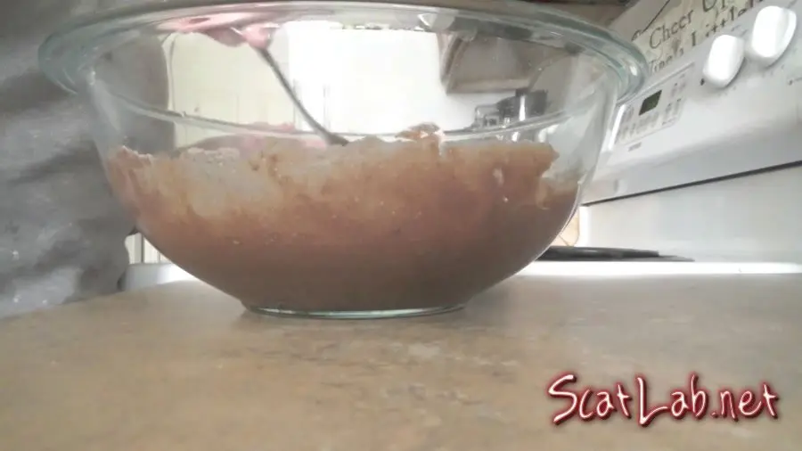 Chocolate Brownie Poop Cake (Alicia1983june) Solo, Amateur [FullHD 1080p] Eating Shit