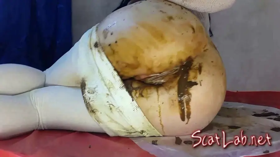 White Pants (Anna Coprofield) Defecation [FullHD 1080p] Panty Scat