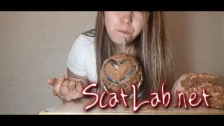 The whole world is in shit (Dianascat) Girls, Amateur [FullHD 1080p] Scatting Girl