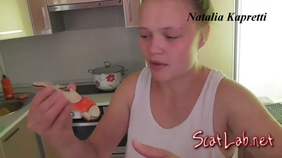 She took shit in the middle of room (Mistress) Shitting Girls, Amateur [FullHD 1080p] Shitting Ass