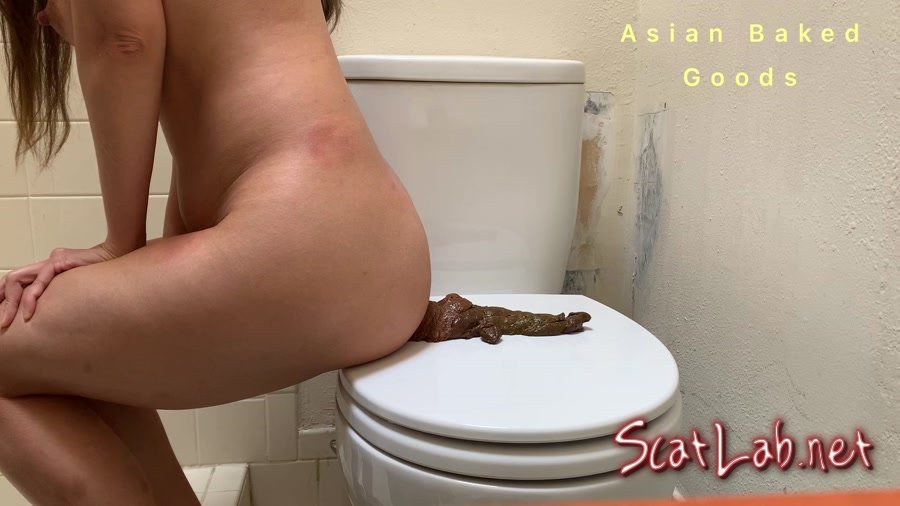 Shit side ways on the toilet seat (Marinayam19) Solo, Amateur [FullHD 1080p] Scatting Girl