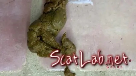 Leaning towards the bed and shitting (Marinayam19) Solo, Shit [FullHD 1080p] Scatting Girl