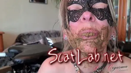 Pooping, scat smearing, swallowing and dildo (SlutOrgasma) Solo, Milf [FullHD 1080p] Extreme ScatLab.net