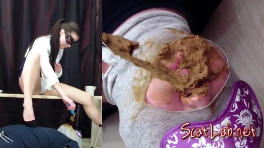 Served Christina with her eyes closed (MilanaSmelly) Humiliation, Face [FullHD 1080p] Femdom