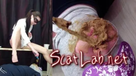 Served Christina with her eyes closed (MilanaSmelly) Humiliation, Face [FullHD 1080p] Femdom