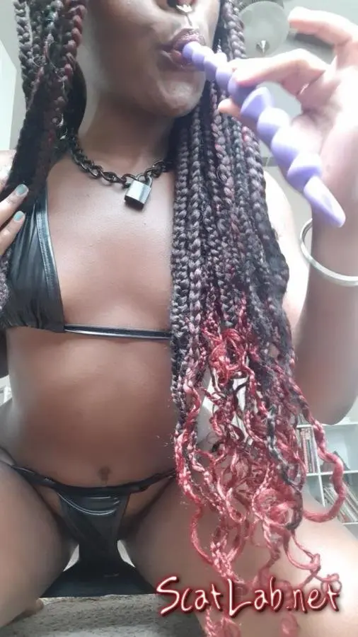 Cleaning my Shitty Anal Beads (NadiaCream) IR, Toys [UltraHD 2K] Solo