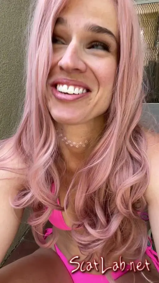 The famous shitting stripper (VibeWithMolly) Poop, Amateur [UltraHD 2K] Solo