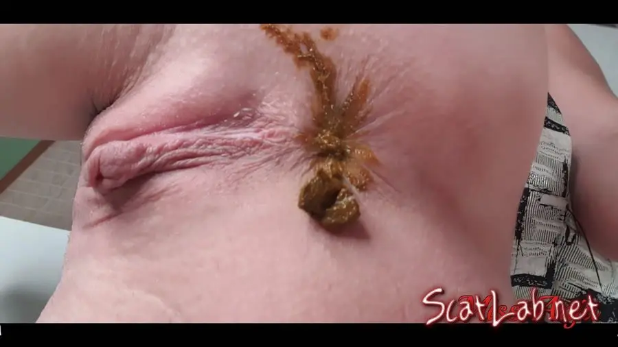 Sexy Squat And Shit/POV (MissAnja) Shitting Girls, Amateur [FullHD 1080p] Solo