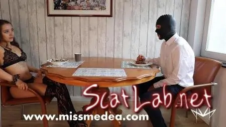 Noble Scat Breakfast with the Mistress (MissMortelle)  [FullHD 1080p] Femdom ScatLab.net