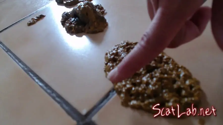 Shit while I cook (Liglee) Solo, Shit [FullHD 1080p] Scatting Girl