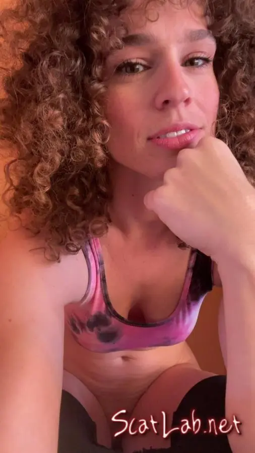 Piss in sink and poop (VibeWithMolly) Poop, Solo [UltraHD 2K] Stars Scat