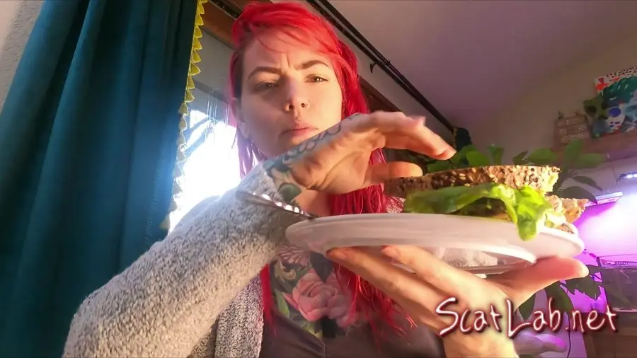 Gassys Thanksgiving Dine and dump (Gassy) at Shit, Solo [FullHD 1080p] Scat Movies