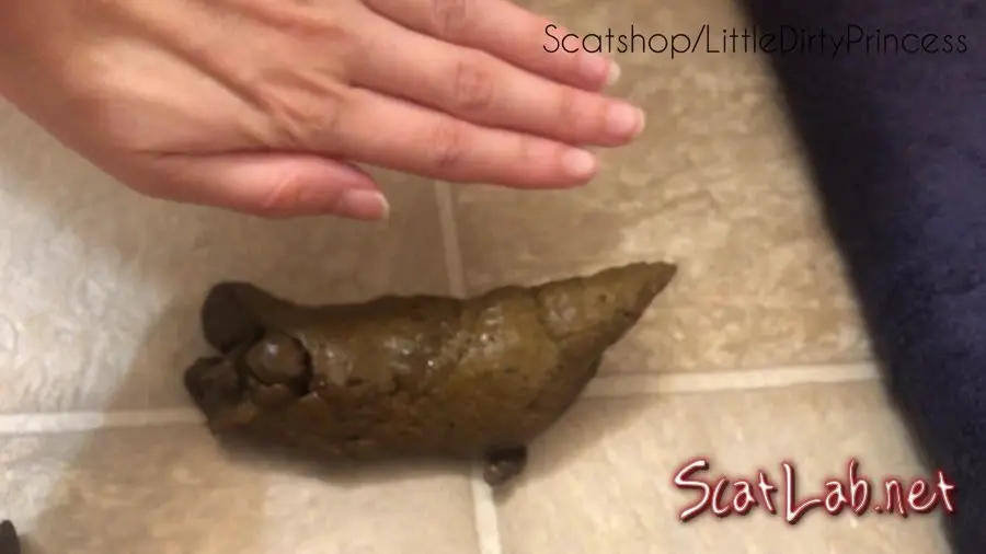 Urgent shit plops on the floor (LittleDirtyPrincess) Scat, Solo [FullHD 1080p] Big pile