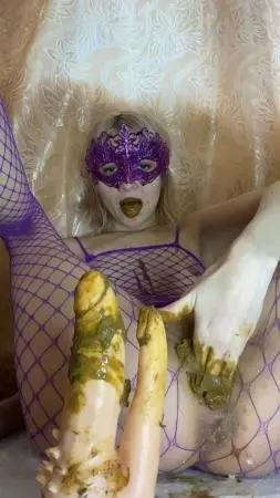 Dirty games with shit, with a double toy, fisting dirty, dirty mouth in shit, piss (Solo) Solo, Shit [UltraHD 2K] Masturbation