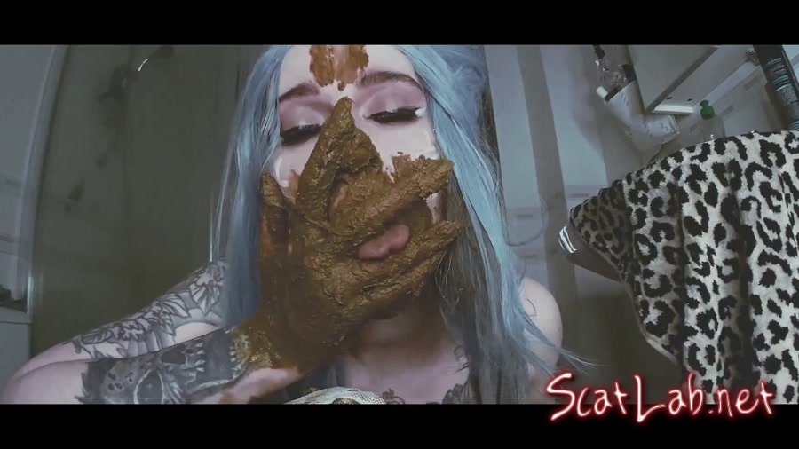 ITS ALIVE! scat poop fetish (DirtyBetty) Eating, Shit [FullHD 1080p] Solo