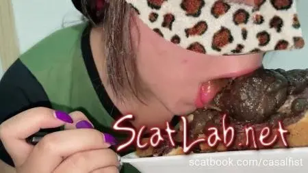 Casal Fist (Poop) Eating, Solo [FullHD 1080p] Farting