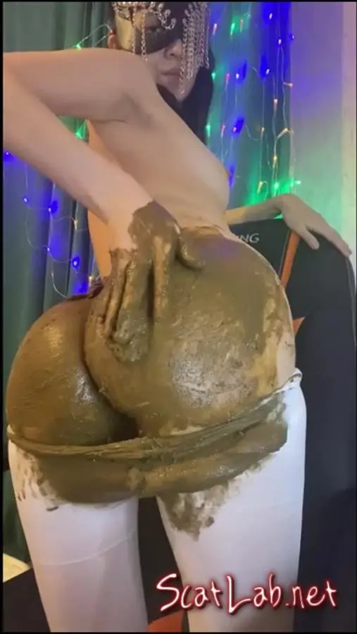 A bunch of shit and piss in white nylon, smearing on the ass (p00girl) Defecation, Solo [UltraHD 2K] Poop
