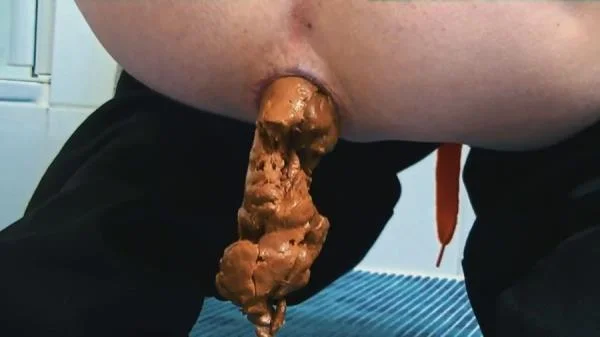 BIG Closeup Shit (Mia Skye aka MiaRoxxx) Germany, Dirty Anal [HD 720p] Filthygrid.com