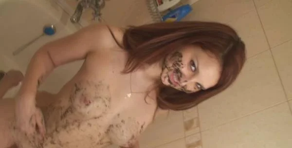 Shit Scene 2 (Kichevaya) Solo, Defecation [HD 720p] PoopVideo