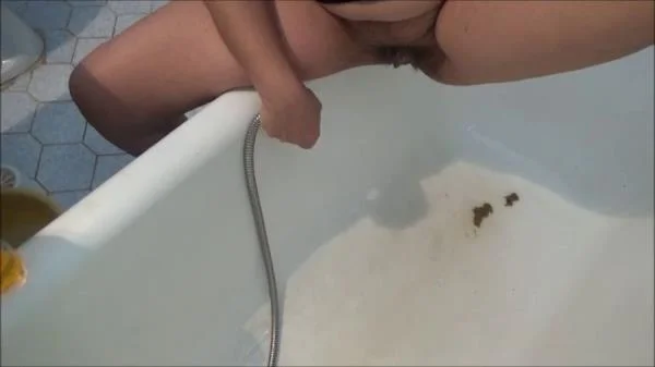 Diarrhea And Enema (Mistress Roberta) Fetish, Romanian [SD] Scatshop.com