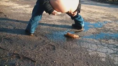 German Countryside Poop (Mia Skye aka MiaRoxxx) Germany, Dirty Anal [HD 720p] Filthygrid.com