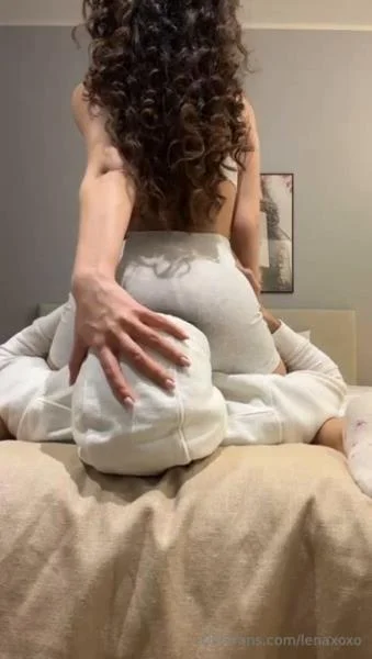 Lena OnlyFans 06 (Farting Lena) Solo, Teen [SD] Onlyfans.com