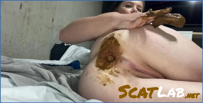 Playing in my dirty ass Peeing, Gaping – Foxness Canada – ScatLab poster