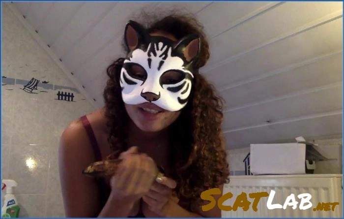 Intense Banana Fetish Play by KinkyCat Belgium