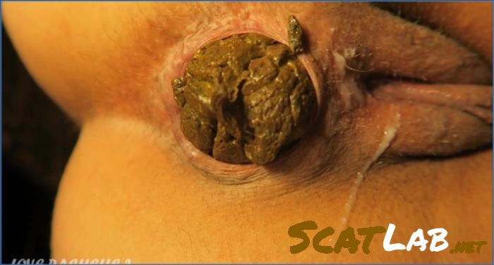 Intense Close-Up Action with LoveRachelle2: Farting and Sex Toys