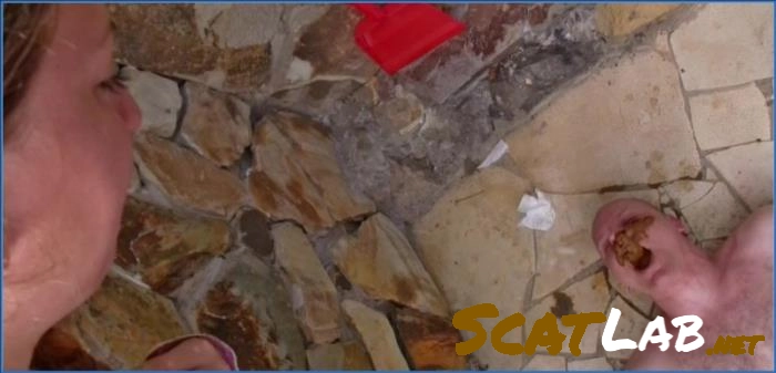 Download Lady Amy, Lady Atropa German, Vomit – Shit in Vacation P6 Germany ScatLab.net