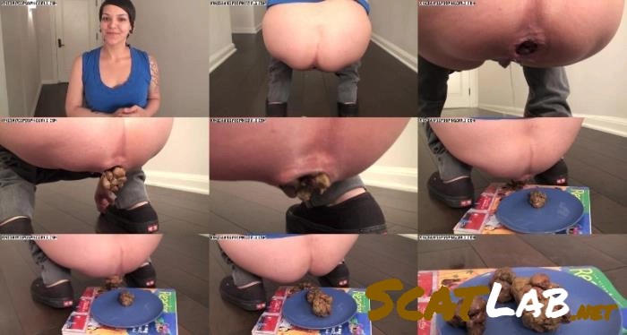 Alina, Demi, Aspen Pooping – Shilo Monster Hall Dump ! Netherlands