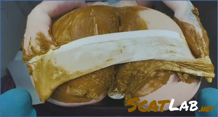 Download Intense Russian Scat Fantasy with Vintage Mistress in FullHD 1080p ScatLab.net