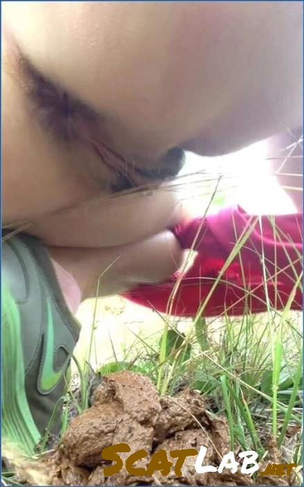 Download Poo On The Run Vol 8: Zarzar01 and Kat in FullHD Scat Scenes from ScatVip.com ScatLab.net