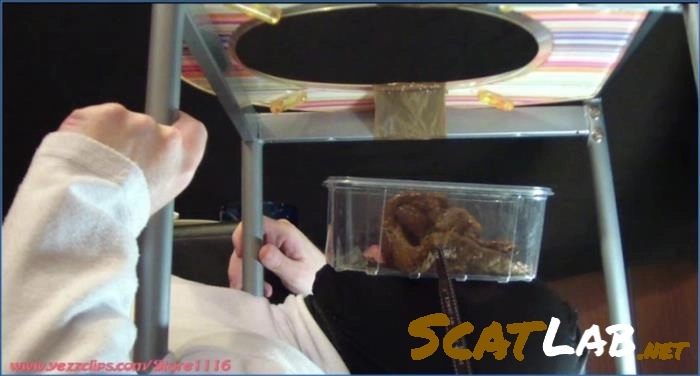 Teens Femdom Scat Scene from YezzClips - Chocolate Cake for Us and for the Loser USA