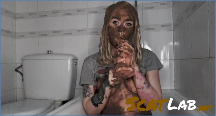 Betty's Extreme Scat Domination, HD