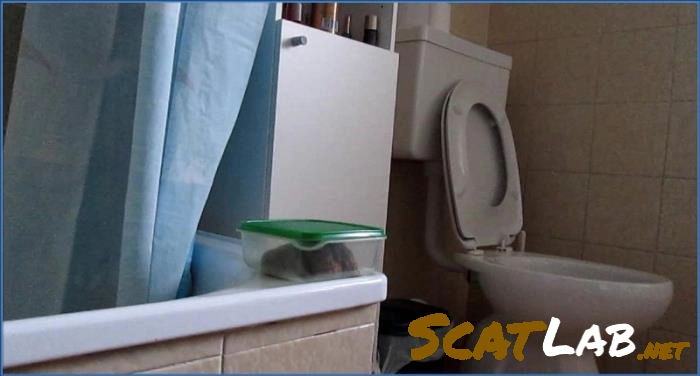 Moana Voglia Foot Fetish Experience in How Much My Shit Weighs Italia