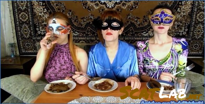Steamy Lesbian Orgy: Olga's Morning Breakfast in Russia