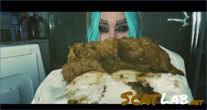 Amateur Russian Scat Play: Lollipop Scat Weird Dark Games with Dirty Betty in UltraHD 4K – ScatLab poster