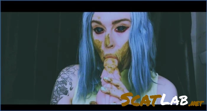 Vintage Mistress Betty in Russian Scat Adventure