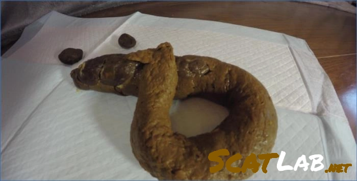 Blonde Goddess Shitting POV – UltraHD 4K