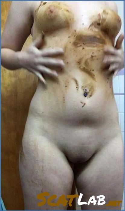 Scatqueen420 Hardcore Pissing and Farting - HD 720p – ScatLab poster