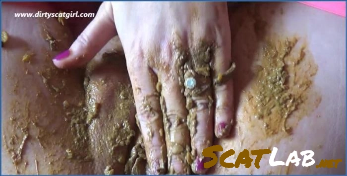 Unforgettable Fetish Experience with Dirtyscatgirl in Pink Nylon